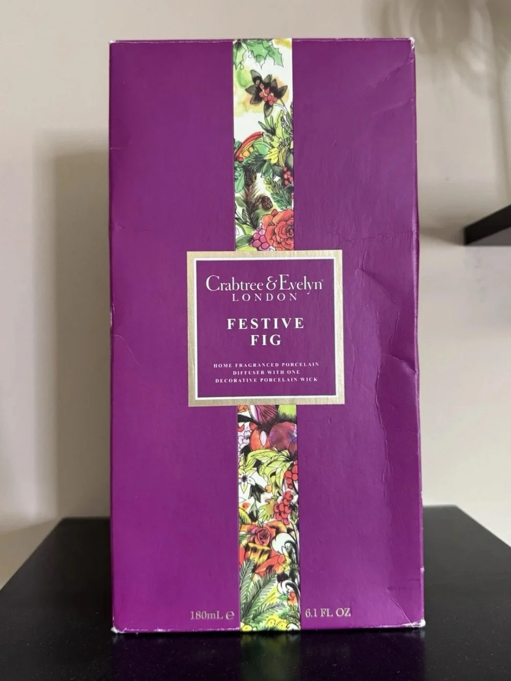 Crabtree & Evelyn FESTIVE FIG Fragrance Diffuser, PORCELAIN W/FIGURINE